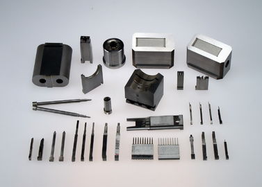 Insertions des composants en plastique de moulage par injection en acier 1,2343 HRC 48-52